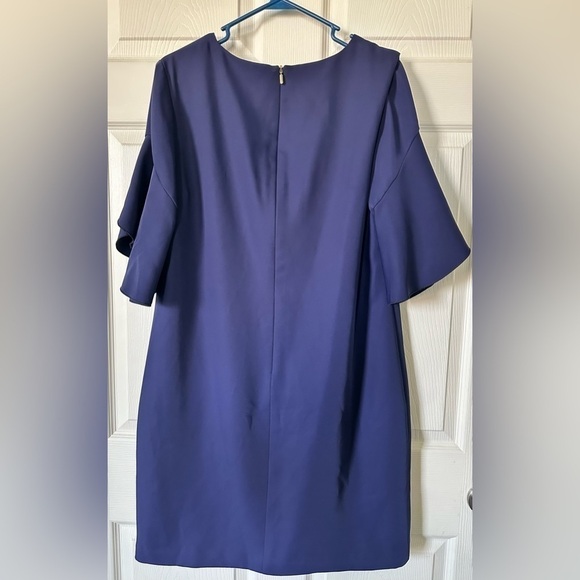 Trina Turk Navy Blue Rocks Flutter-Sleeve Shift Mini Dress Size 12 - Picture 3 of 7